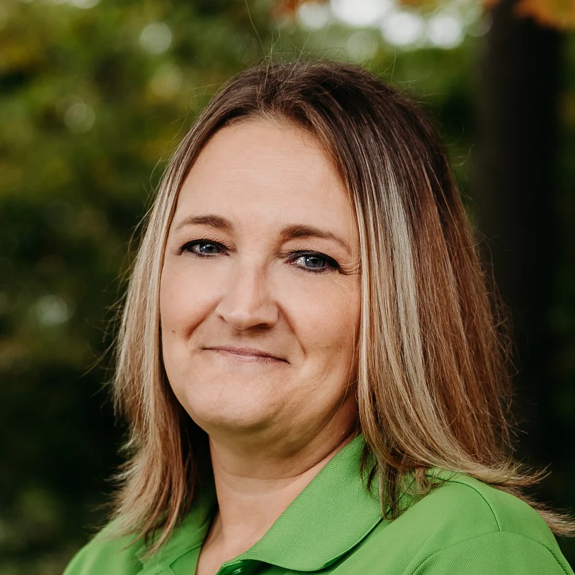 INT BOOK - About - Melissa Landers - 2025